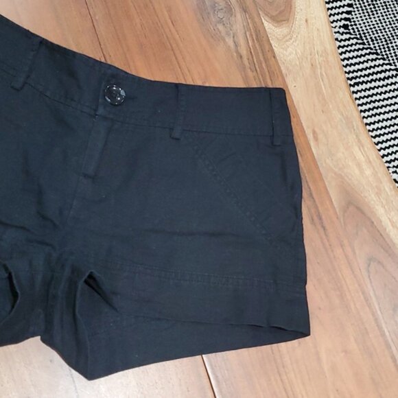 Vintage Black Linen Shorts - Picture 7 of 16